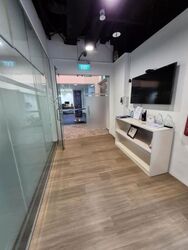 Robinson 112 (D1), Office #625239471